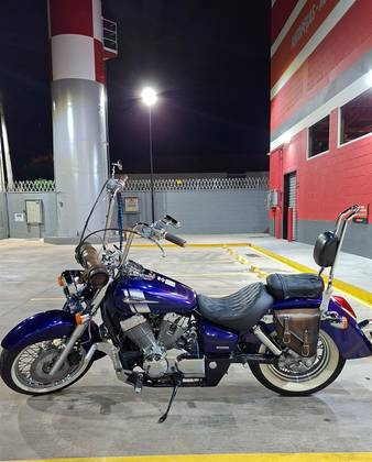 HONDA SHADOW 750 